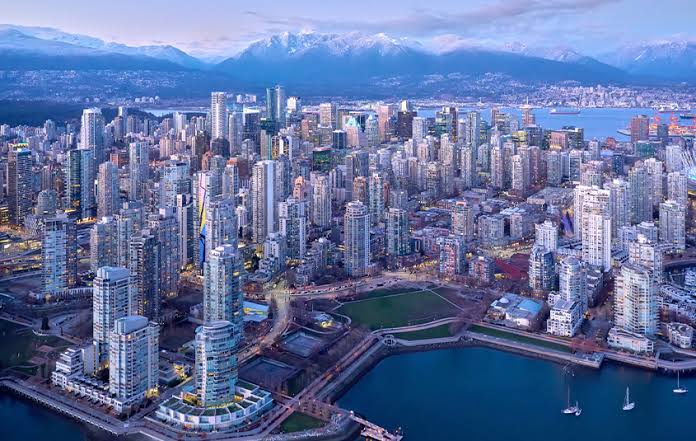 Fraser Valley vs Metro Vancouver: How Far Does Your Budget Go?